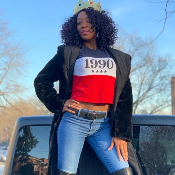 Meet your Posher, Raina - Picture 1 of 1